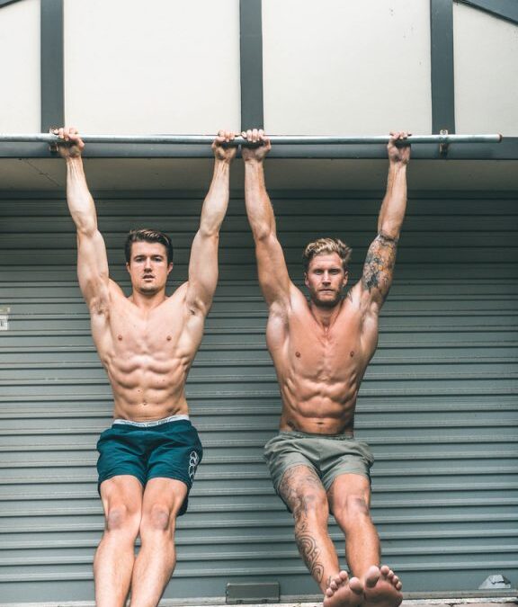 Calisthenics. How to L-sit